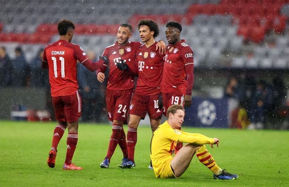 穆里尼奥提前送出圣诞礼物？两小将欧冠迎本菲卡一线队首秀